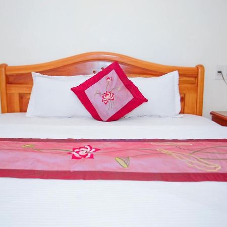 วงฮานฮ์ โฮเต็ล Motel เว้ ภายนอก รูปภาพ